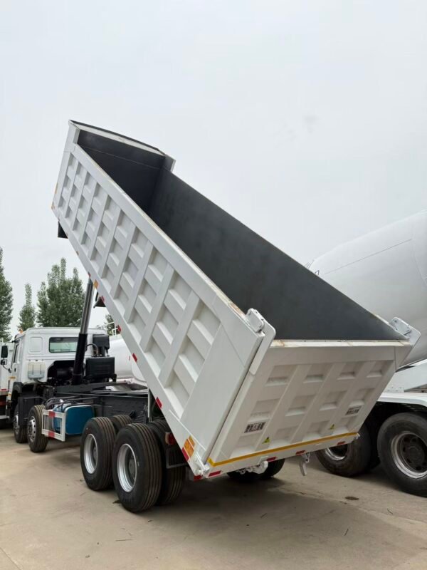 TRUCK HOWO 10-wheel (6x4)