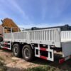 89276c9e49ae3a755a36c97964d60649 HOWO 375 Truck with Articulated Crane